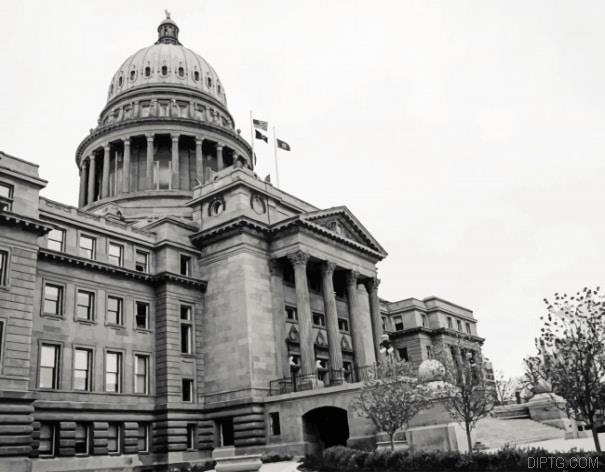 Idaho State Capitol Black And White.jpg